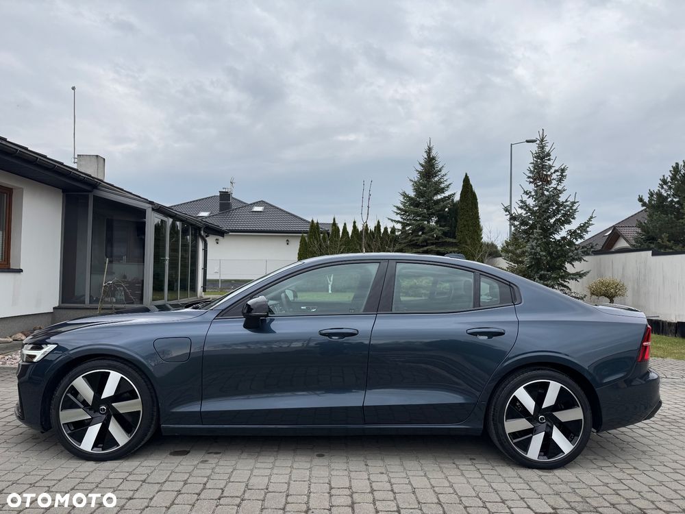 Volvo S60 T8 Recharge AWD Ultimate Dark - 4