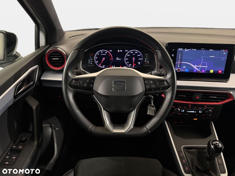 Seat Arona - 17
