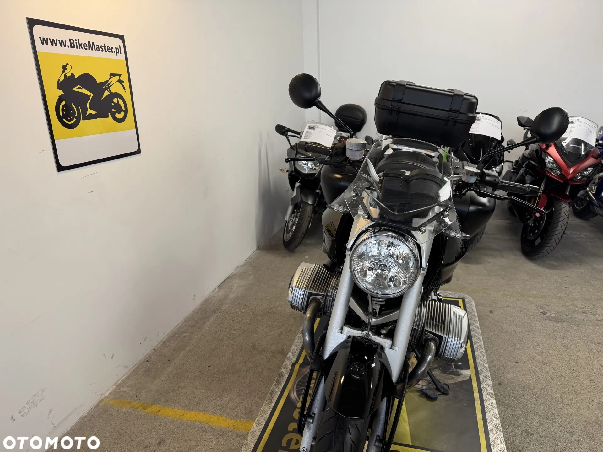 BMW R - 33