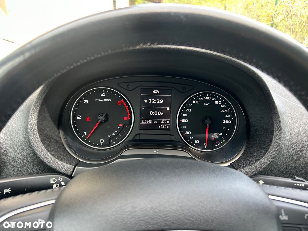 Audi A3 Sportback 1.6 TDI Attraction - 18