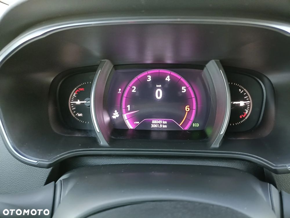 Renault Megane TCe 140 GPF LIMITED - 16