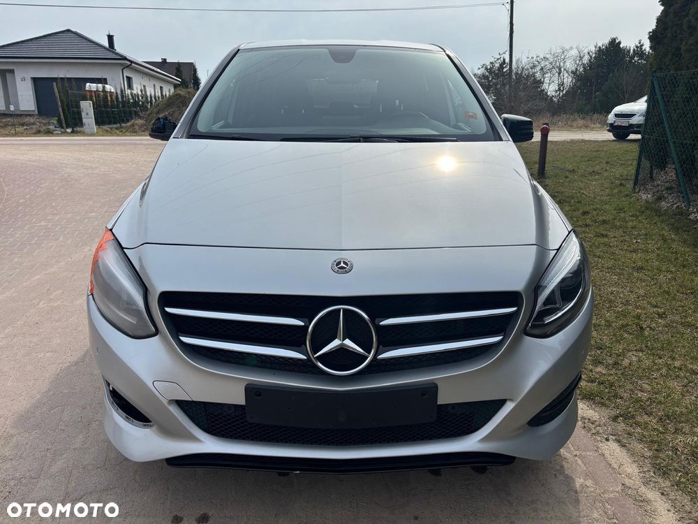 Mercedes-Benz Klasa B 180 (CDI) d 7G-DCT AMG Line - 2