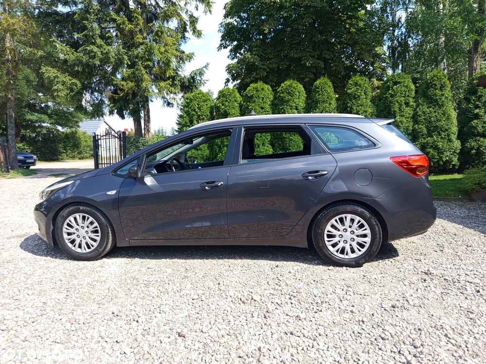 Kia Ceed 1.6 Crdi Comfort + - 36