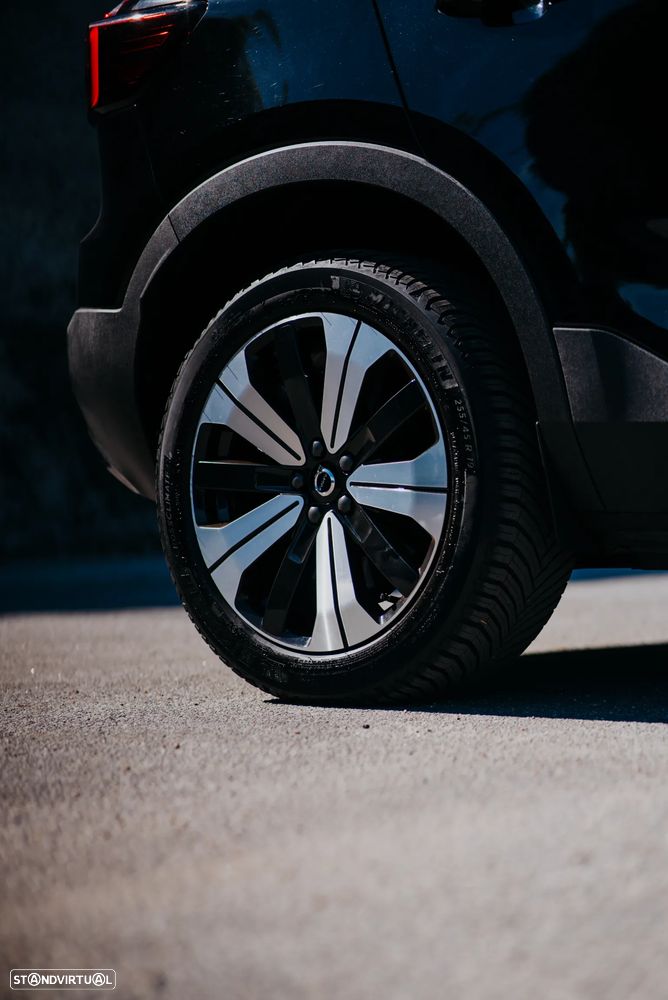 Volvo C40 Recharge Twin Motor Plus - 9