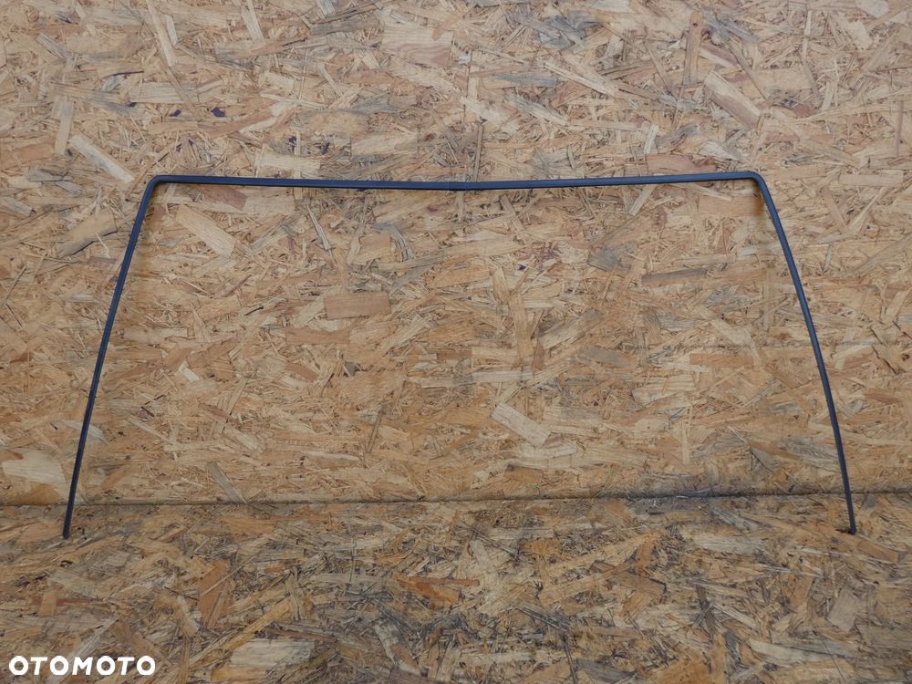 BMW E32 LISTWY SZYBY  TYŁ - 1