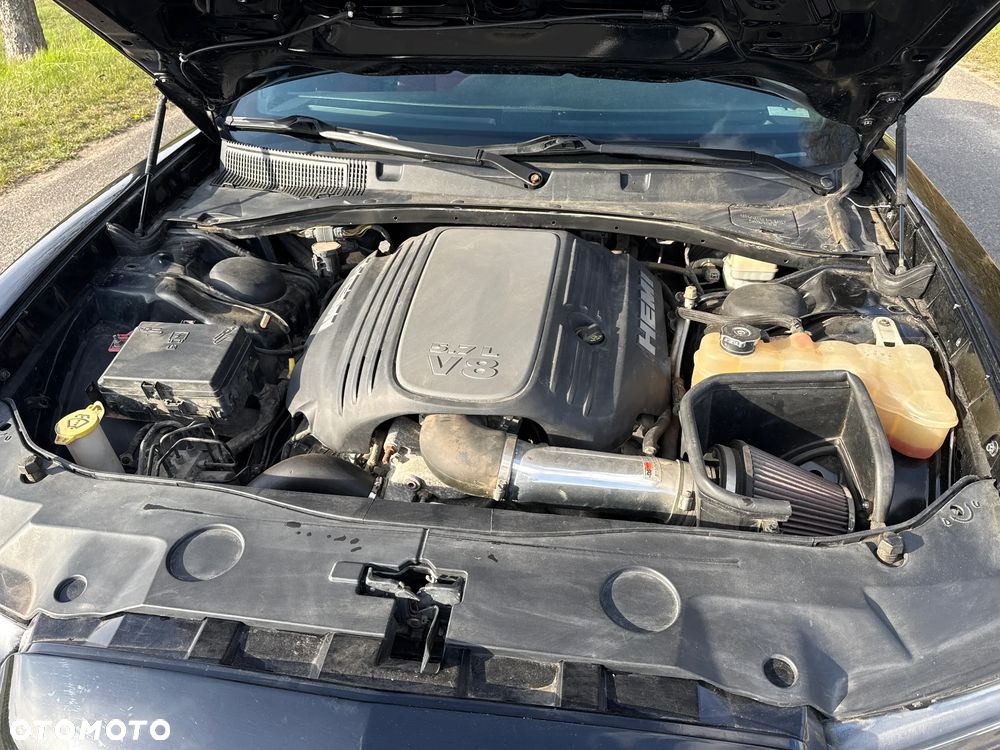 Dodge Charger 5.7 V8 RT - 8