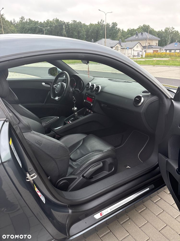 Audi TT Coupé - 10