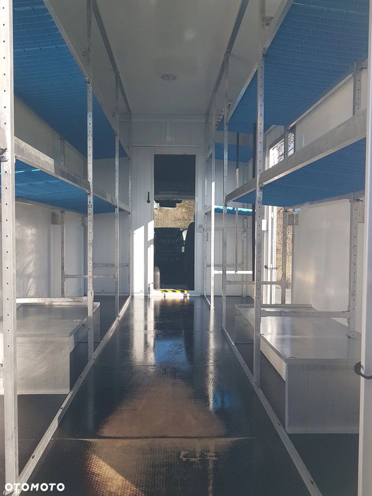 Iveco DAILY KONTENER NISKOPODŁOGOWY 4,43x2,23x2,42 SKLEP FOODTRUCK BAR KLIMA KONIOWÓZ KAMPER - 23