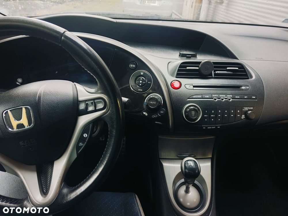Honda Civic 1.8 Comfort - 7