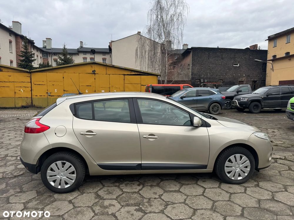 Renault Megane 1.6 16V Style Edition - 2