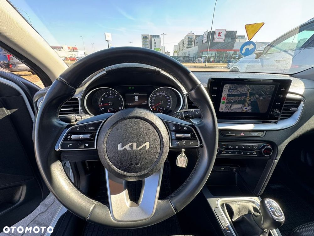 Kia Ceed 1.5 T-GDI M - 17