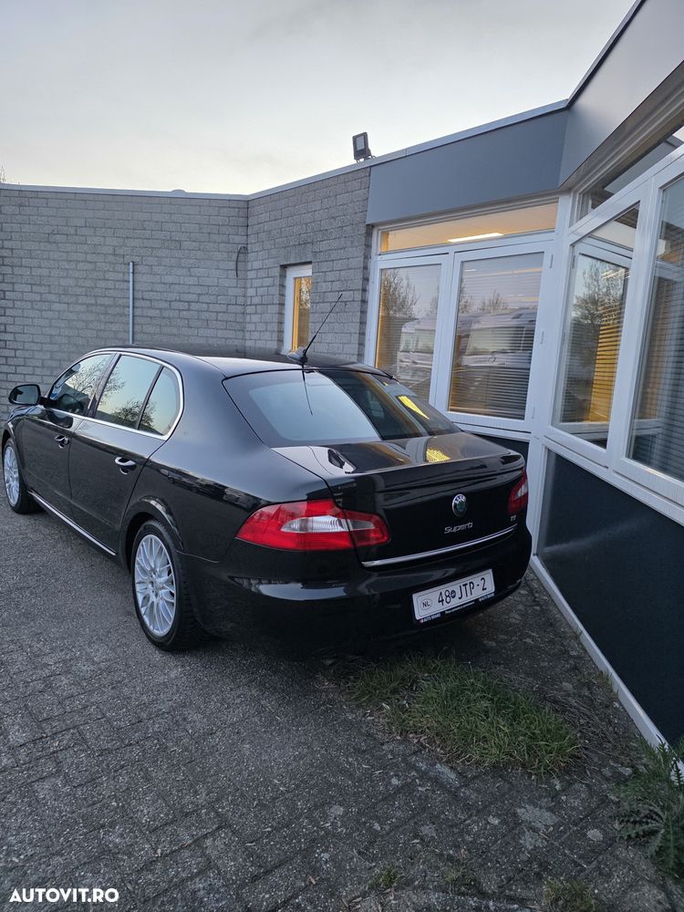 Skoda Superb 1.4 TSI Active - 26