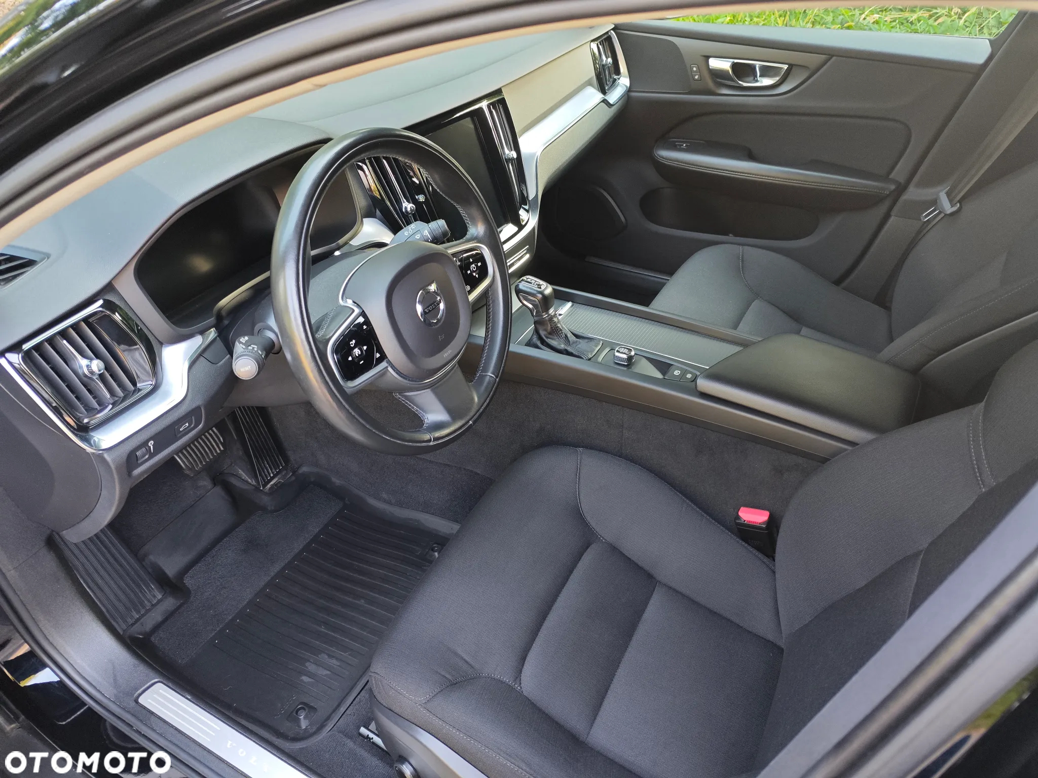 Volvo V60 Cross Country D4 AWD - 27