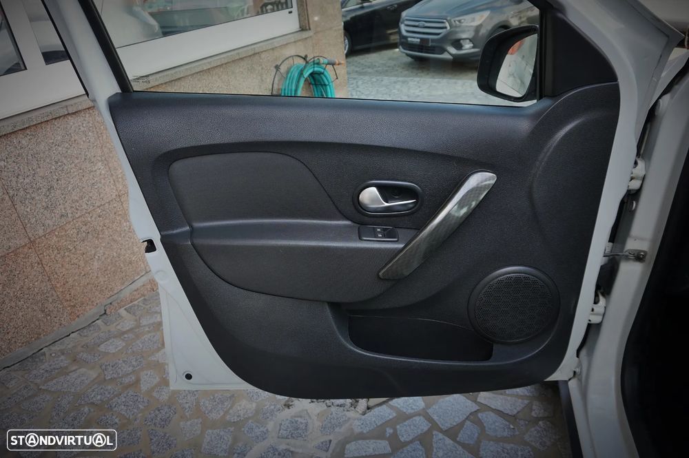 Dacia Logan MCV TCe 90 S&S Prestige - 10