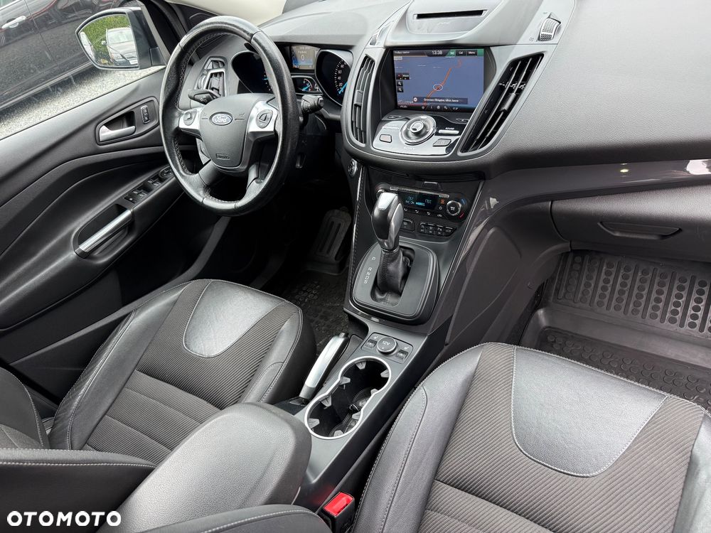 Ford Kuga - 27