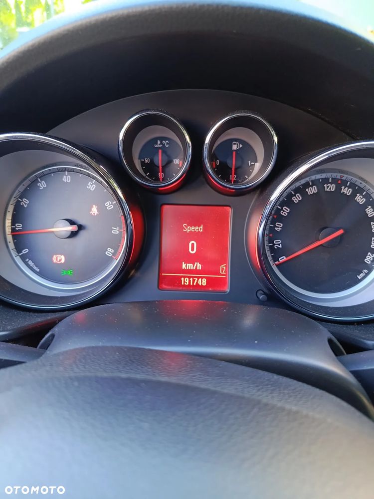 Opel Insignia 1.6 T Sport - 9