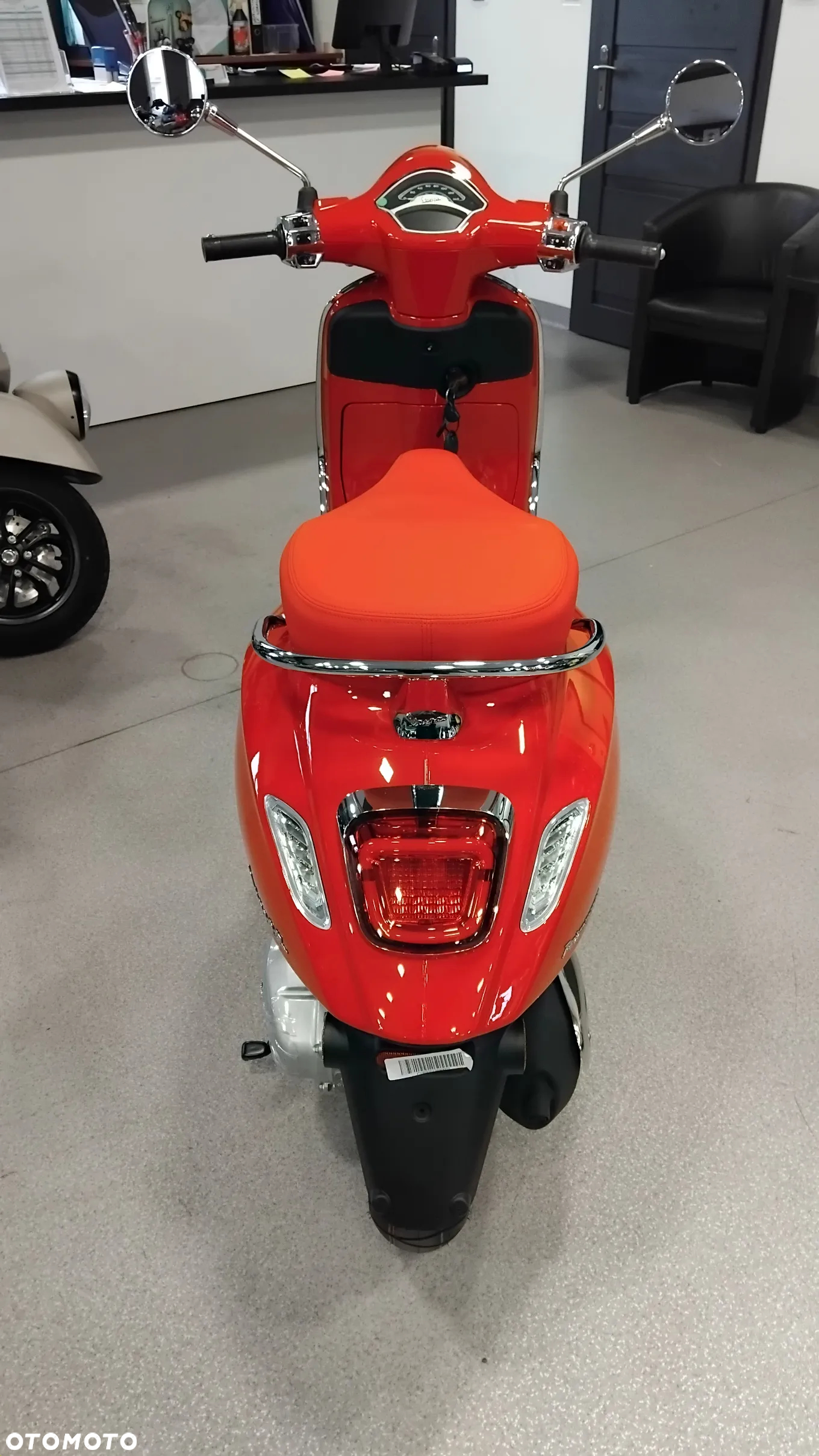 Vespa Primavera - 4