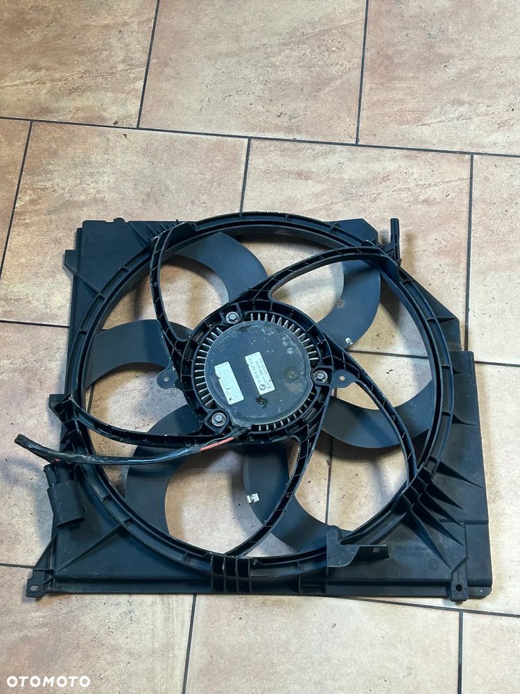 WENTYLATOR CHŁODNICY BMW E90 E91 N47D20A 6937515 - 2