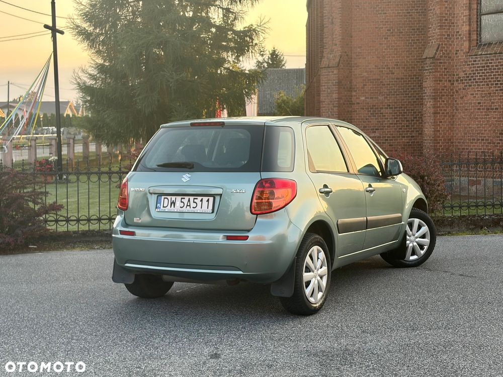 Suzuki SX4 - 11