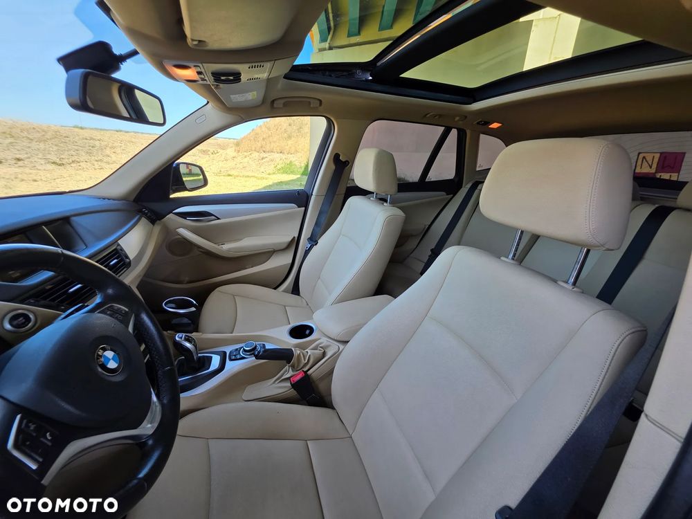 BMW X1 xDrive18d - 17