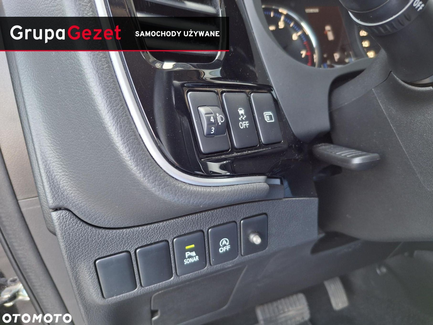 Mitsubishi Outlander - 17