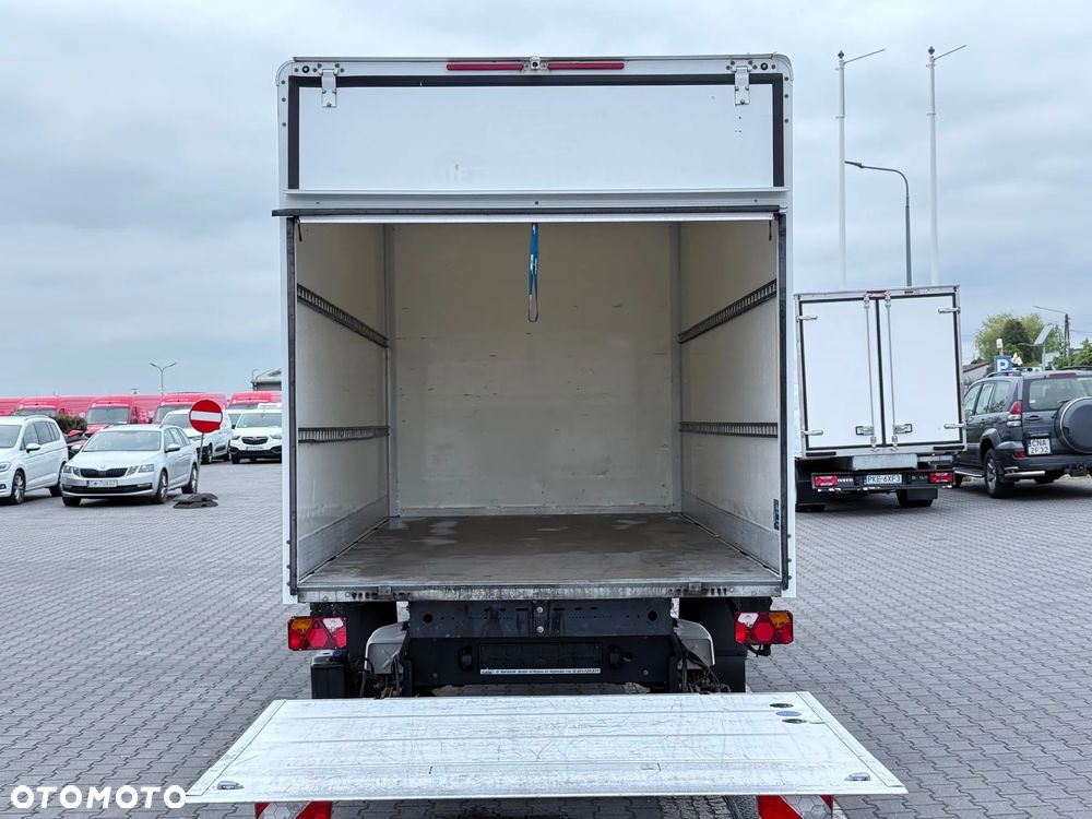 MAN TGE 3.180 Kontener 8ep + Winda 750 kg Bogate Wyposażenie TOP - 14
