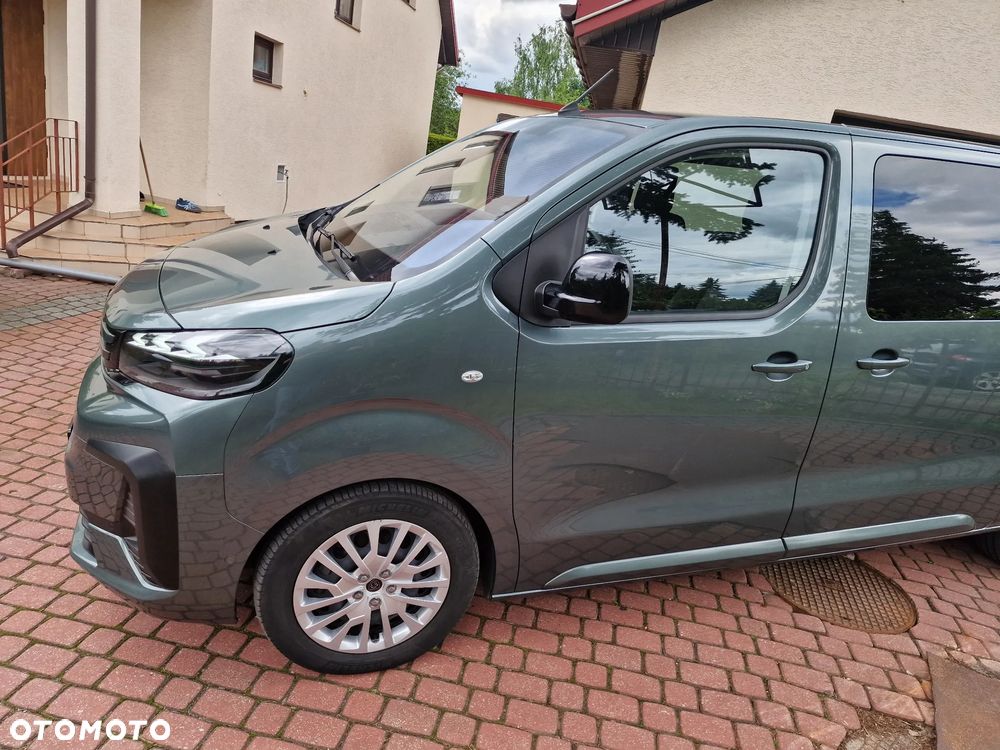 Peugeot Traveller 2.0 BlueHDi Long Business EAT8 - 6