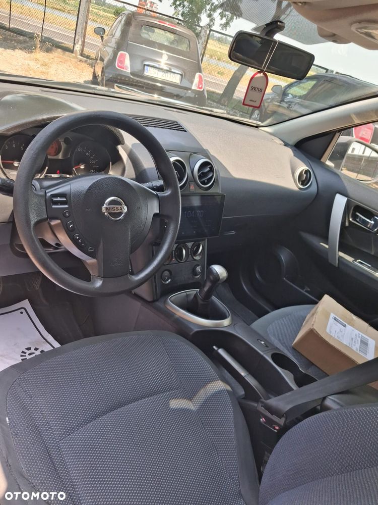 Nissan Qashqai - 4