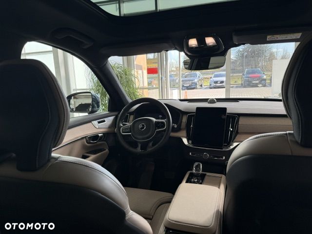 Volvo XC 90 B5 B AWD Ultra Bright 7os - 25