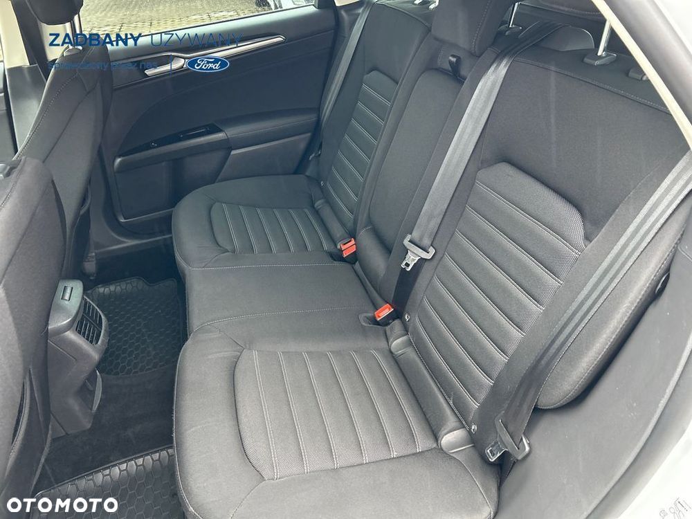 Ford Mondeo 2.0 Hybrid Trend - 26