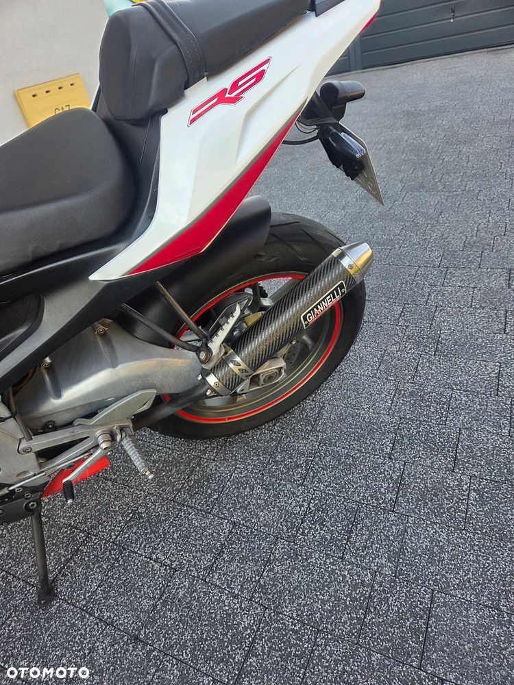 Aprilia RS - 8