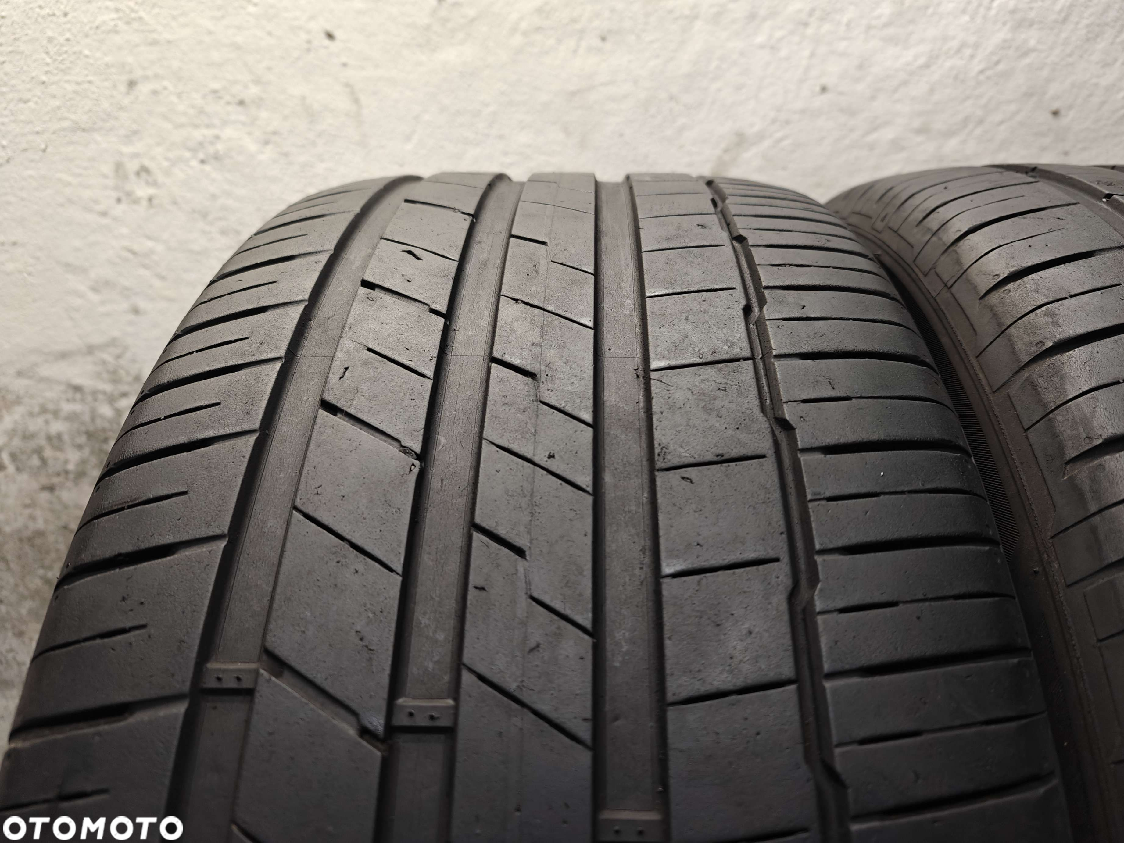 2x 285/45R21 opony letnie Hankook (N546) - 2