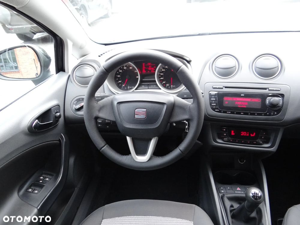 Seat Ibiza 1.4 16V Style - 22