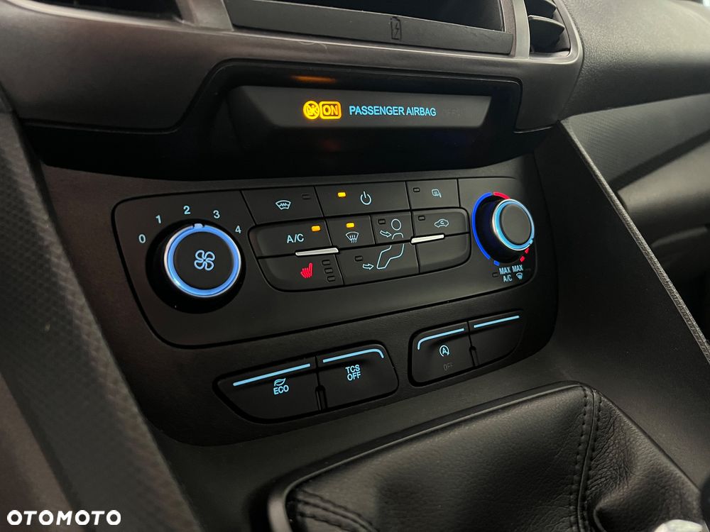 Ford Connect - 35