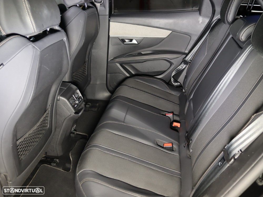 Peugeot 3008 1.6 Hybrid GT Pack e-EAT8 - 13