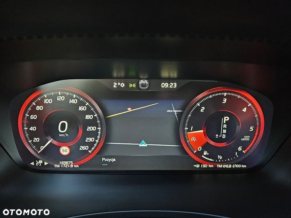 Volvo V90 Cross Country D4 AWD Geartronic Pro - 15