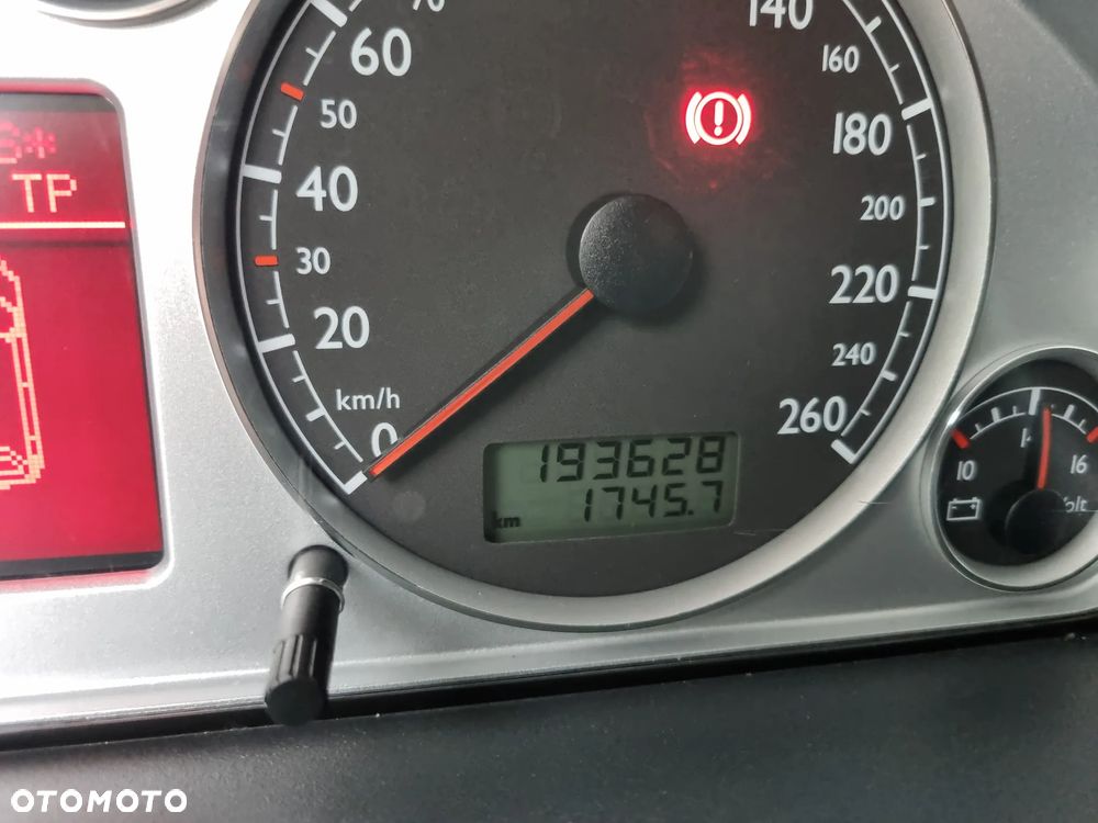 Volkswagen Sharan 2.0 TDI DPF Freestyle - 19