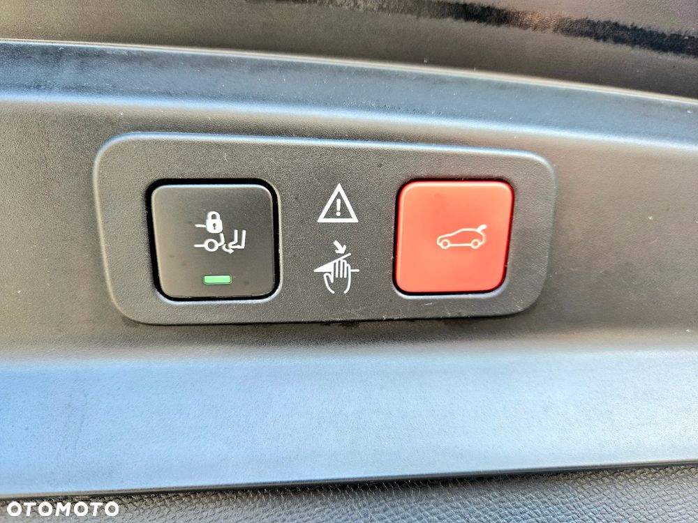 Peugeot 5008 THP 165 EAT6 Stop & Start Allure - 29