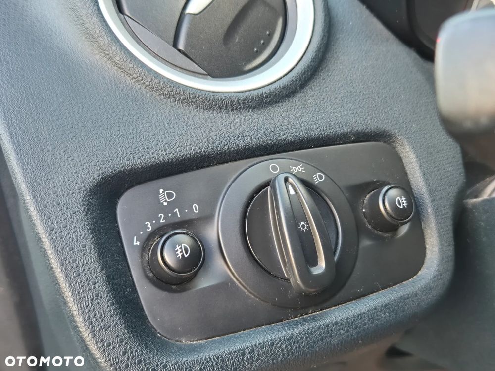 Ford Fiesta 1.25 Silver X (Trend) EU5 - 19