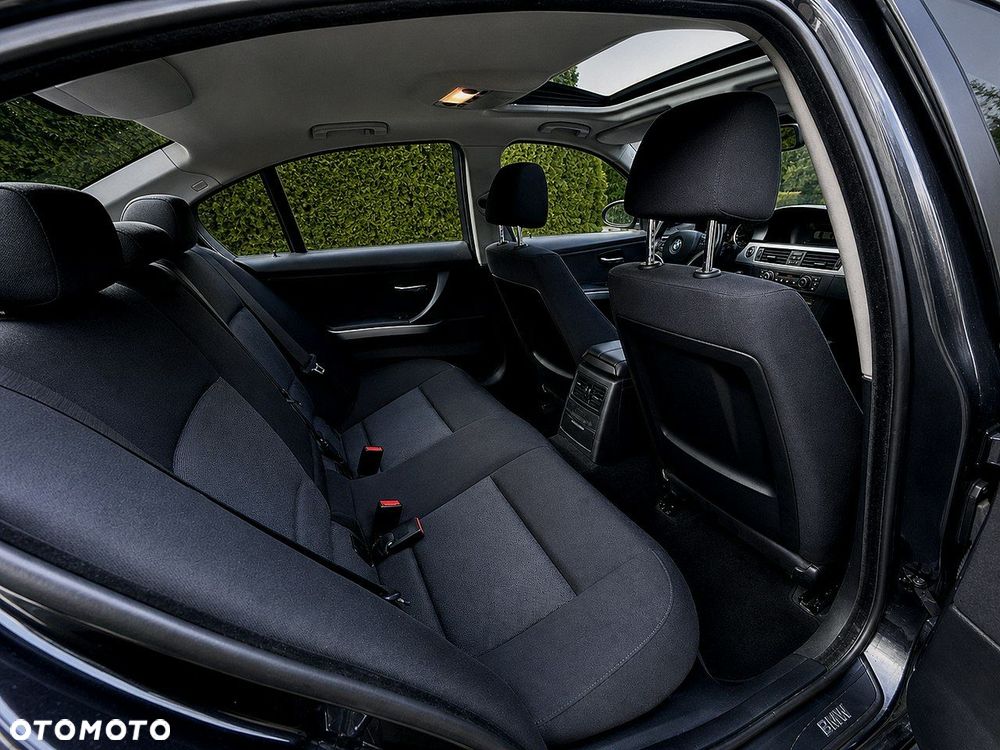 BMW Seria 3 - 8