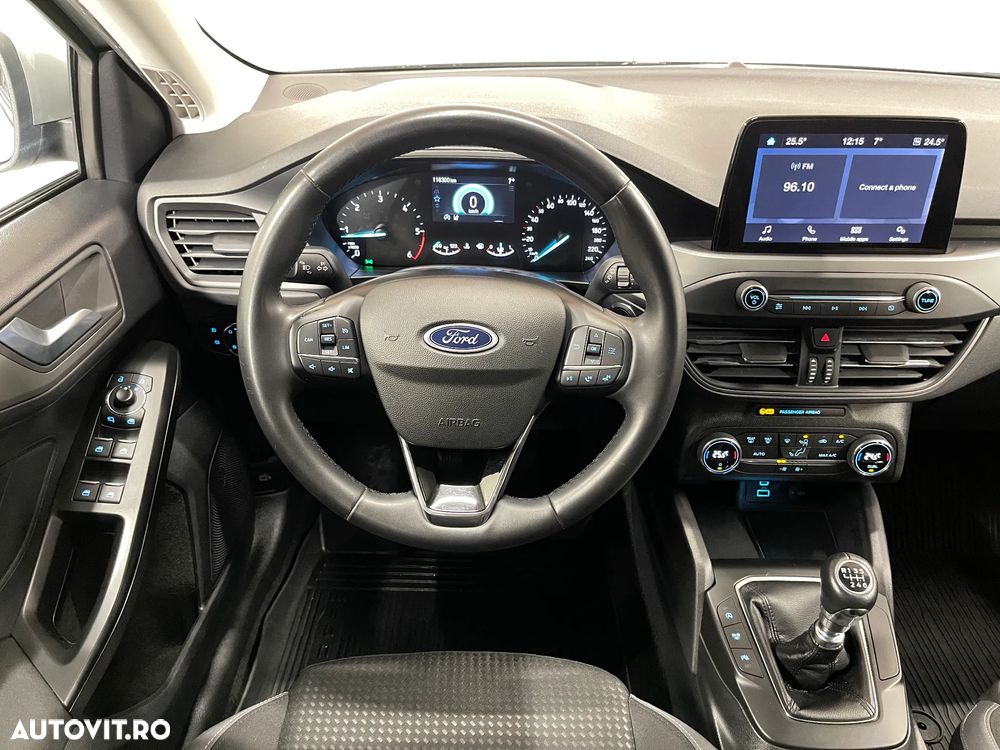 Ford Focus 1.5 EcoBlue Connected - 6