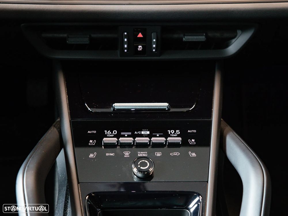 Porsche Cayenne Coupé E-Hybrid Black Edition - 33