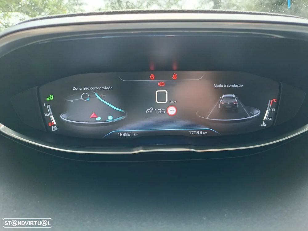 Peugeot 5008 - 30