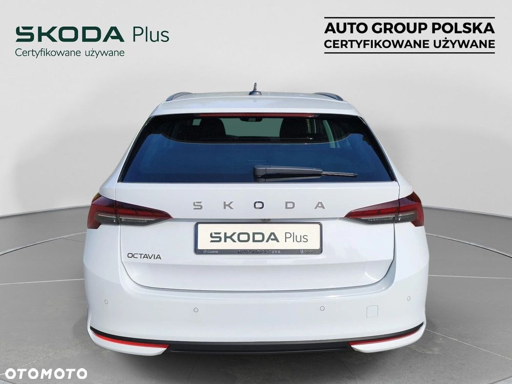 Skoda Octavia 2.0 TDI Edition 130 Essence DSG - 13