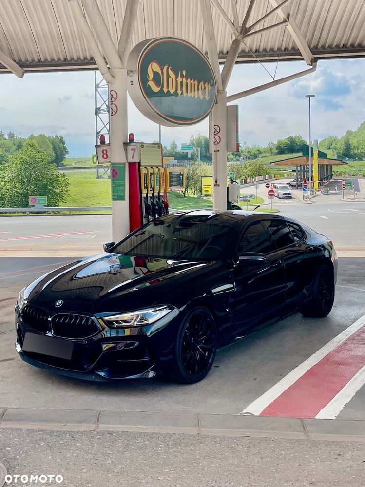 BMW Seria 8 M850i xDrive - 1