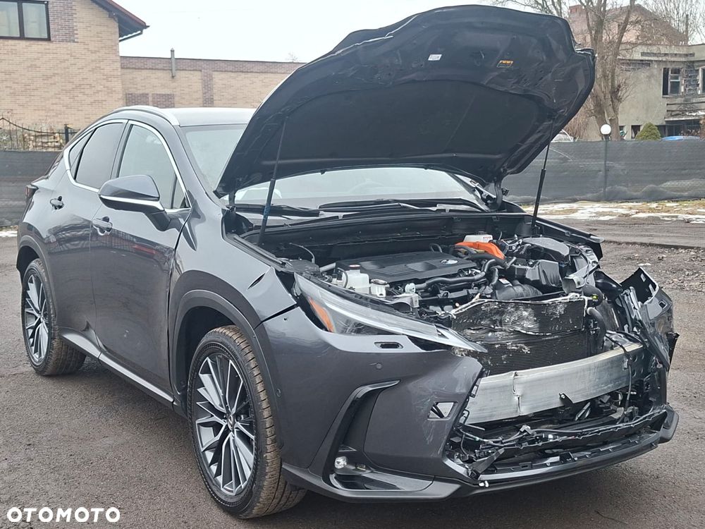 Lexus NX 350h Omotenashi AWD - 4