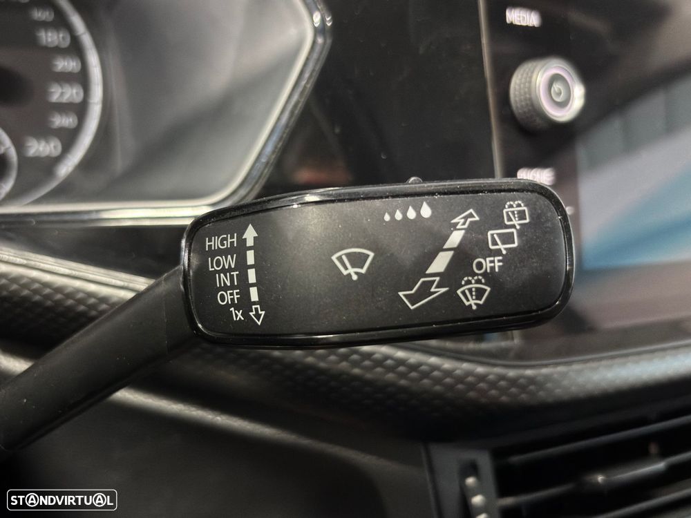 VW T-Cross 1.0 TSI Life - 22