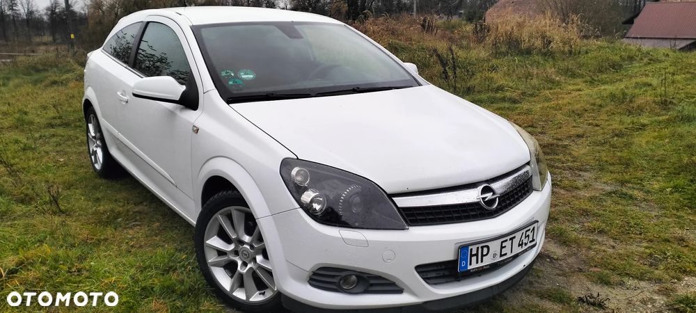 Opel Astra 1.6 Easytronic Cosmo - 2