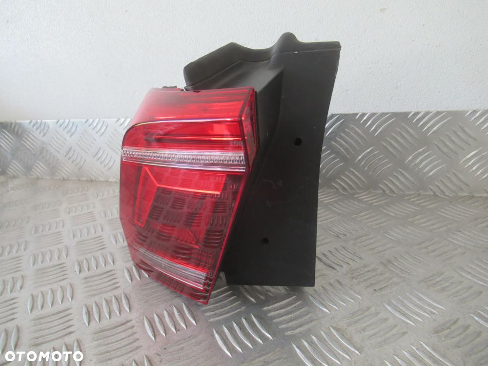 LAMPA TYLNA TYŁ PRAWA LEWA VW TIGUAN II 2 LIFT IQ.LIGHT 5NA 2020- - 24