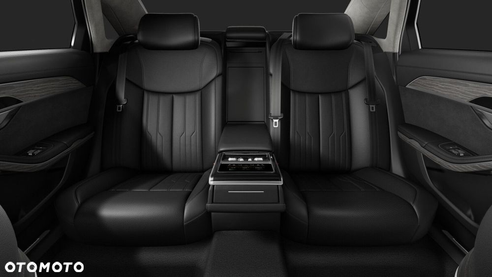 Audi A8 - 8